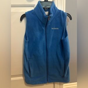 Columbia boys fleece vest. Medium 10-12.  Like new. Royal blue.